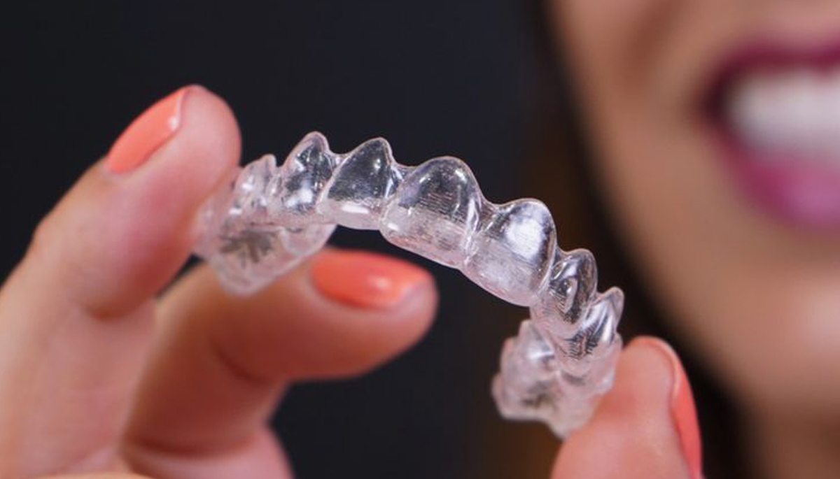ارتودنسی نامرئی یا شفاف؛ مناسب چه افرادی است؟